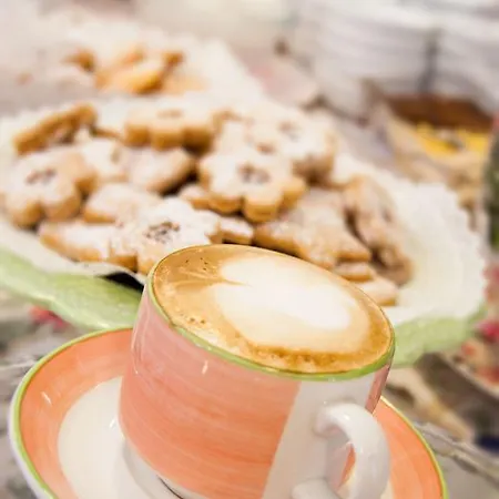فندق Souvenir تْشيزيناتيكو